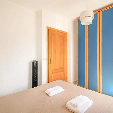 Accogliente Bilocale Centrale, Terrazza, Parking * لا ماداّلينا